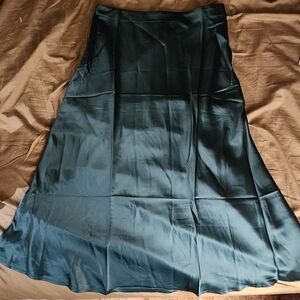 NWOT Deep Green Satin Midi Skirt Size L